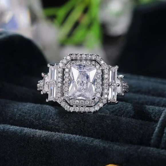 Radiant Shiny Cubic Zircon Wonderful Wedding Rings for Women/Girls, L068